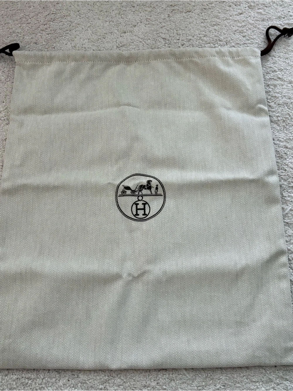 Hermès Medium Logo Drawstring Dust Bag